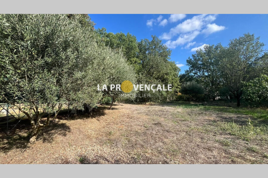 Maison à vendre à Saint-Maximin — Vue nature — photo 16