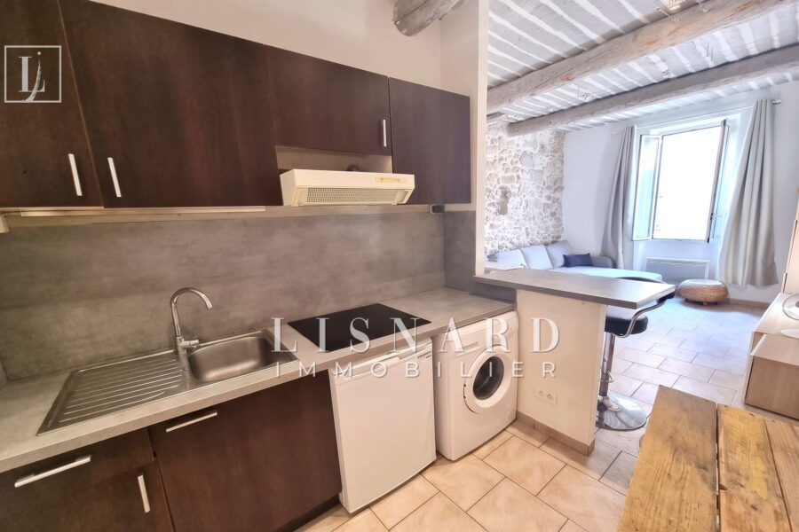 Appartement à vendre à Vallauris — Vue sur la ville — photo 2