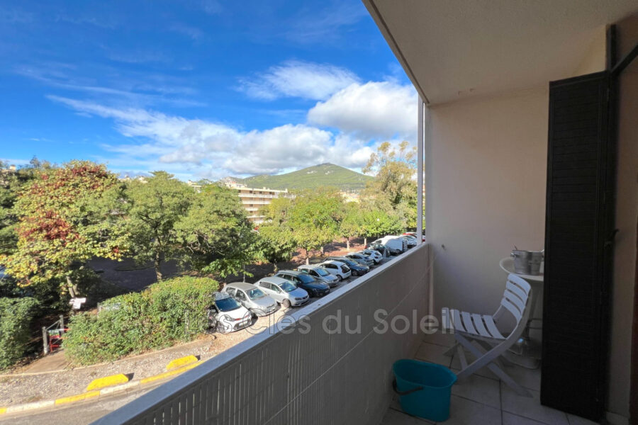 Appartement à vendre à La Valette-du-Var — Vue parc & jardin — photo 5