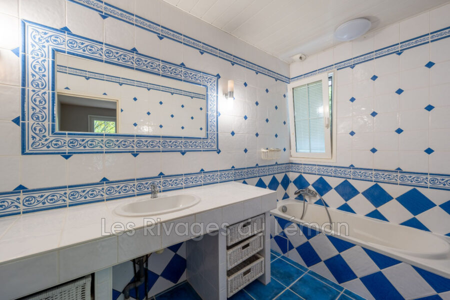 Maison à vendre à Sciez — Vue parc & jardin — photo 10
