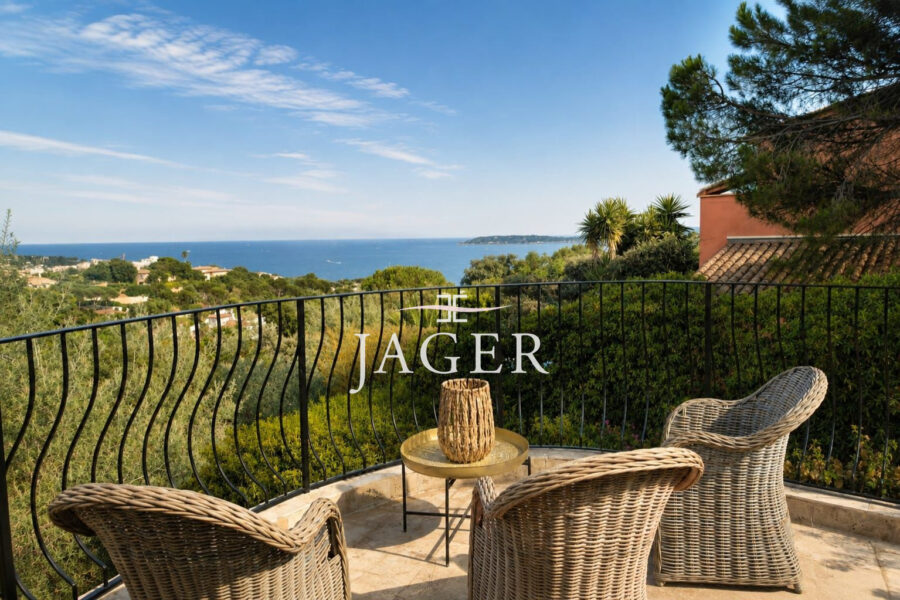 Maison à vendre à Sainte-Maxime — Vue mer — photo 13