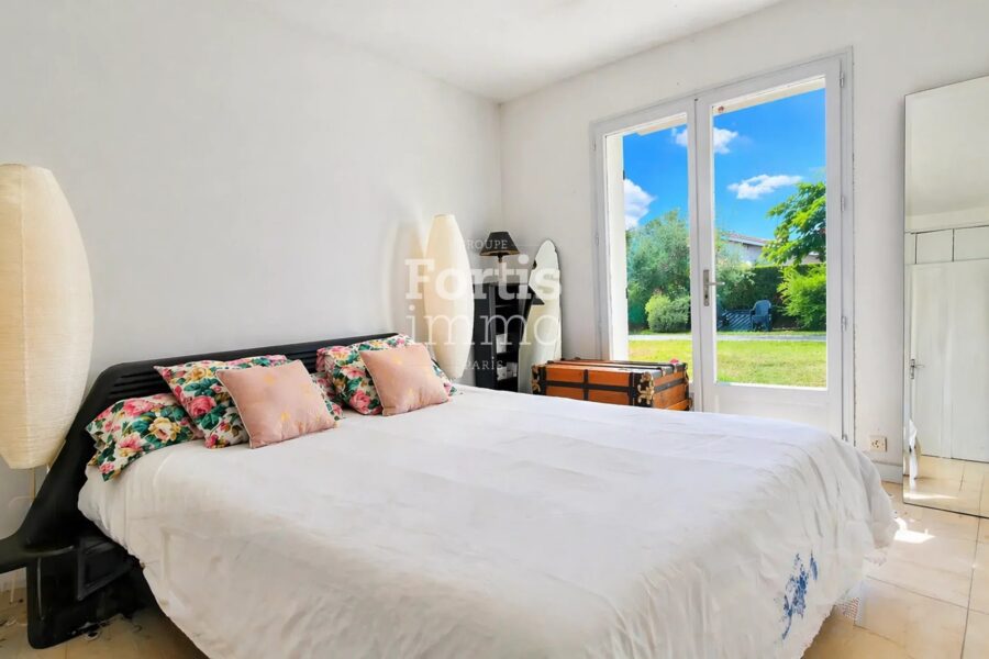 Maison à vendre à Gujan-Mestras — Vue parc & jardin — photo 16