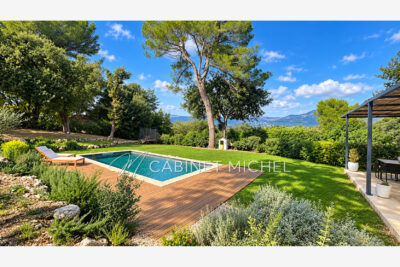 Maison à vendre à Roquefort-les-Pins