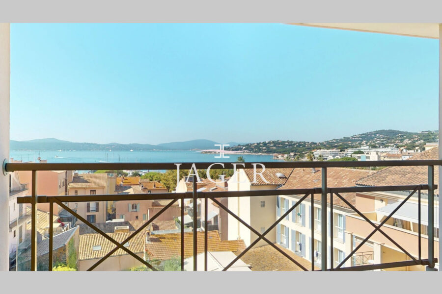 Appartement à vendre à Sainte-Maxime — Vue mer — photo 2