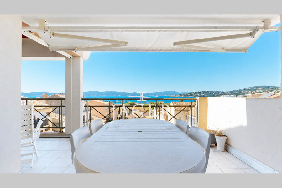 Appartement à vendre à Sainte-Maxime — Vue mer — photo 1