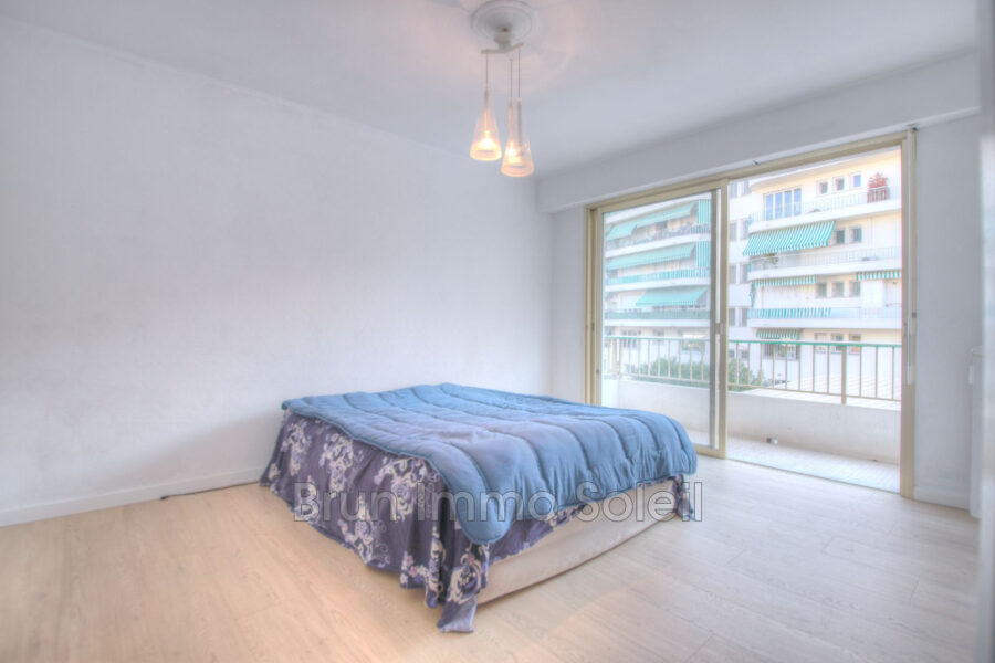 Appartement à vendre à Cagnes-sur-Mer — Vue parc & jardin — photo 7