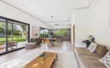 Maison à vendre à Roquefort-les-Pins — Vue nature — photo 7