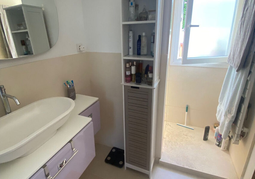 Maison à vendre à La Gaude — Vue mer — photo 8
