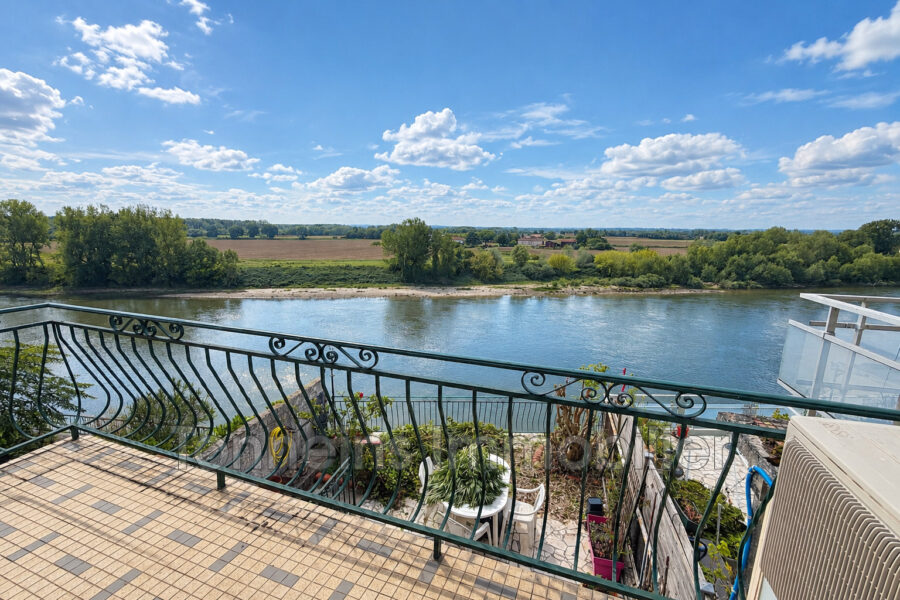 Maison à vendre à Tonneins — Vue fleuve — photo 1
