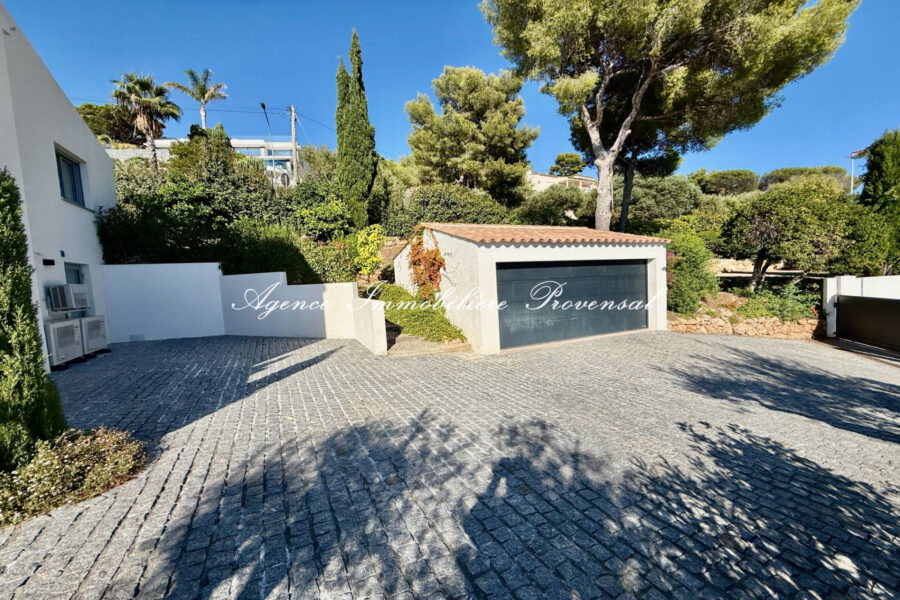 Maison à vendre à Roquebrune-sur-Argens — Vue mer — photo 10