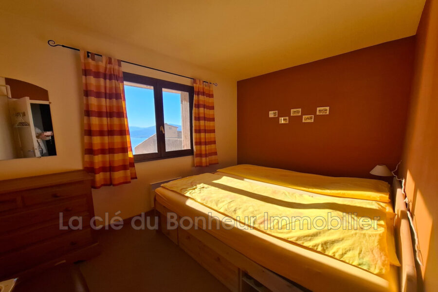 Appartement à vendre à Sainte-Croix-du-Verdon — Vue lac — photo 6