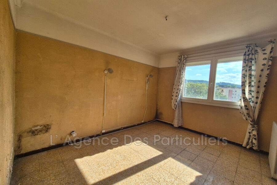 Appartement à vendre à Draguignan — Vue sur la ville — photo 7