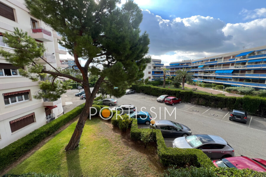 Appartement à vendre à Cagnes-sur-Mer — Vue sur la ville — photo 5
