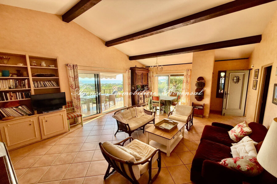 Maison à vendre à Sainte-Maxime — Vue mer — photo 11