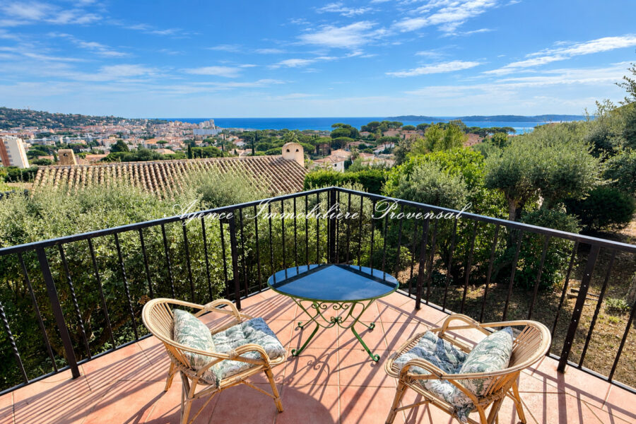 Maison à vendre à Sainte-Maxime — Vue mer — photo 3