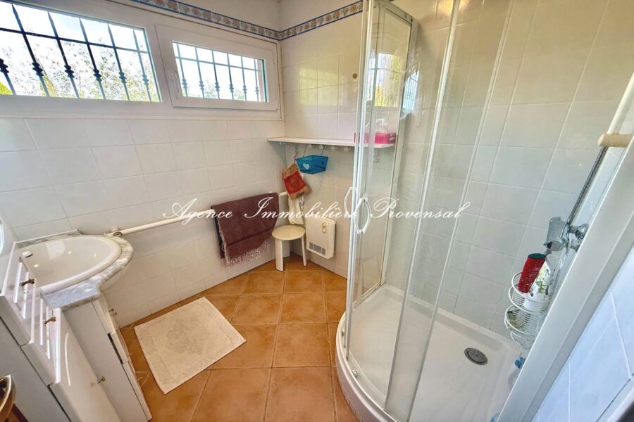 Maison à vendre à Sainte-Maxime — Vue mer — photo 16