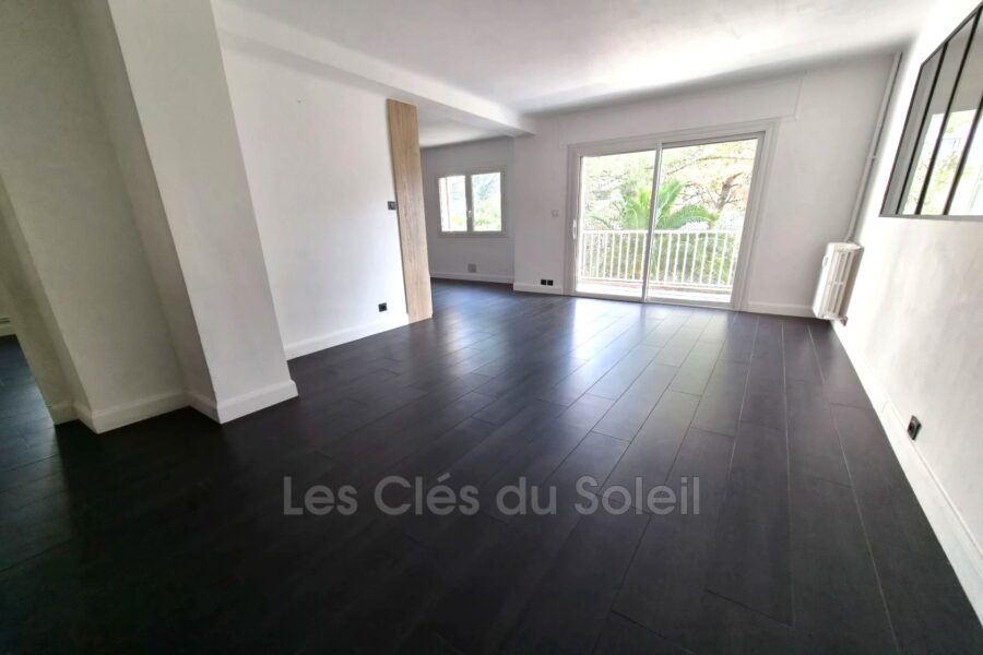 Appartement à vendre à Toulon — Vue parc & jardin — photo 2