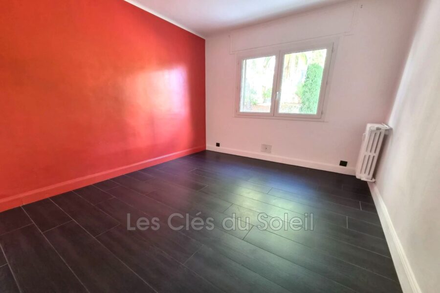 Appartement à vendre à Toulon — Vue parc & jardin — photo 6