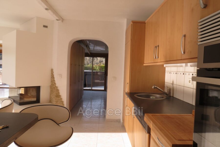 Appartement à vendre à Mandelieu-la-Napoule — Vue nature — photo 7