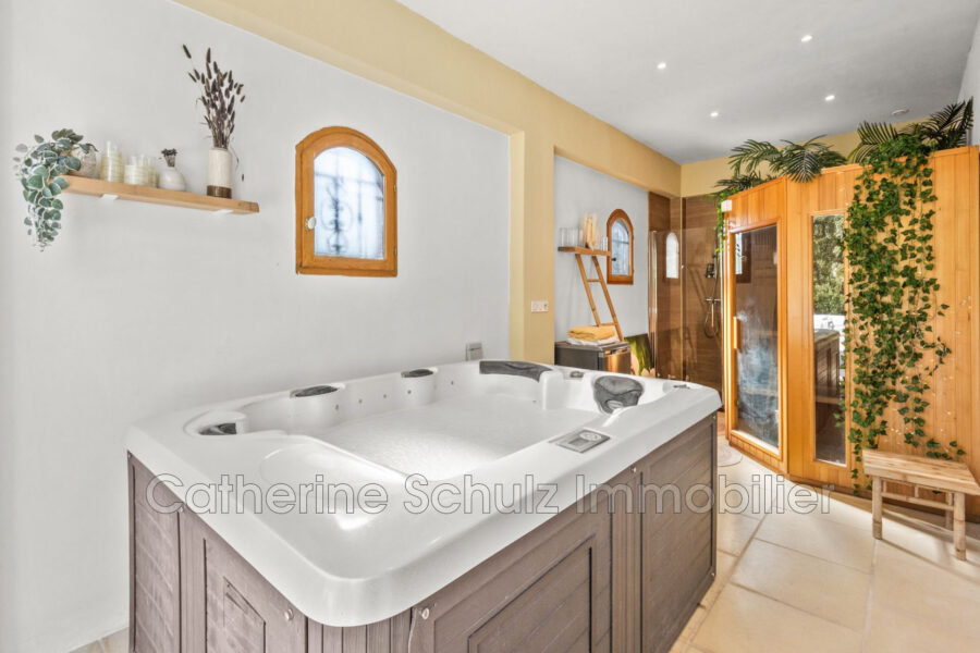 Maison à vendre à Saint-Paul-en-Forêt — Vue parc & jardin — photo 17