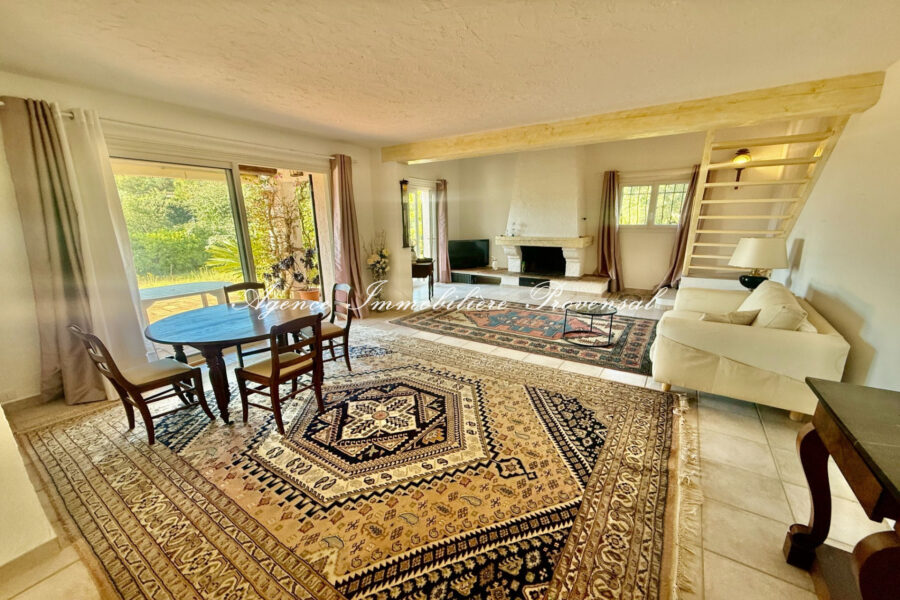 Maison à vendre à Sainte-Maxime — Vue mer — photo 8