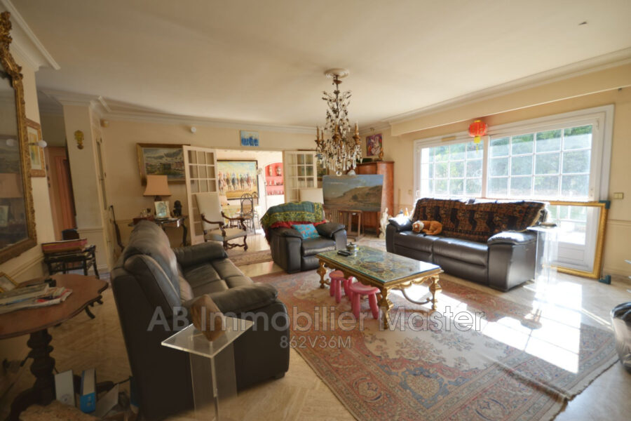 Maison à vendre à Vallauris — Vue parc & jardin — photo 5
