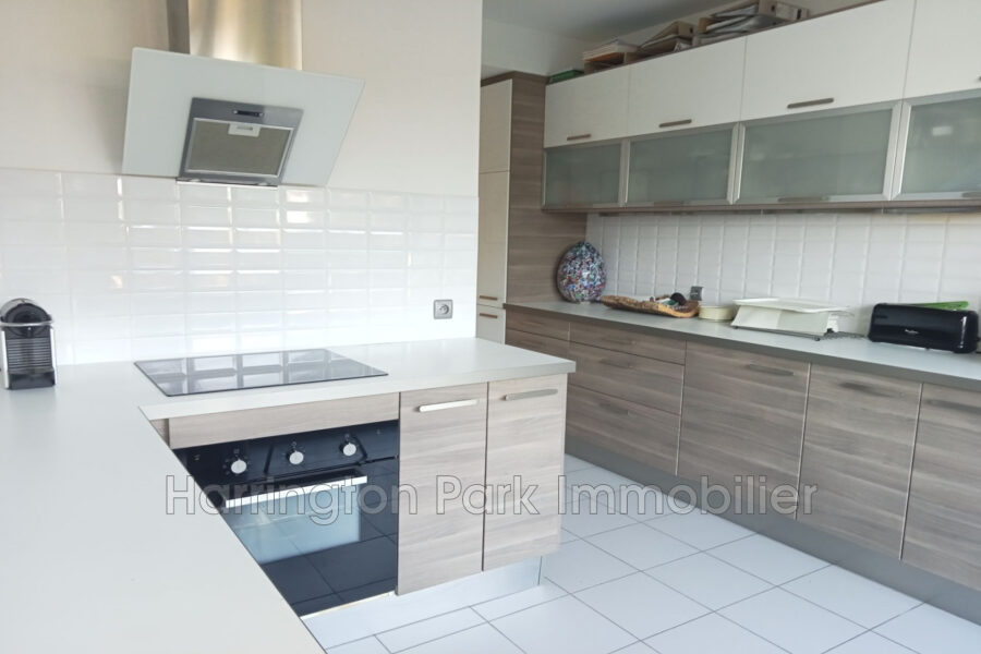 Appartement à vendre à Marseille 8e arrondissement — Vue mer — photo 11