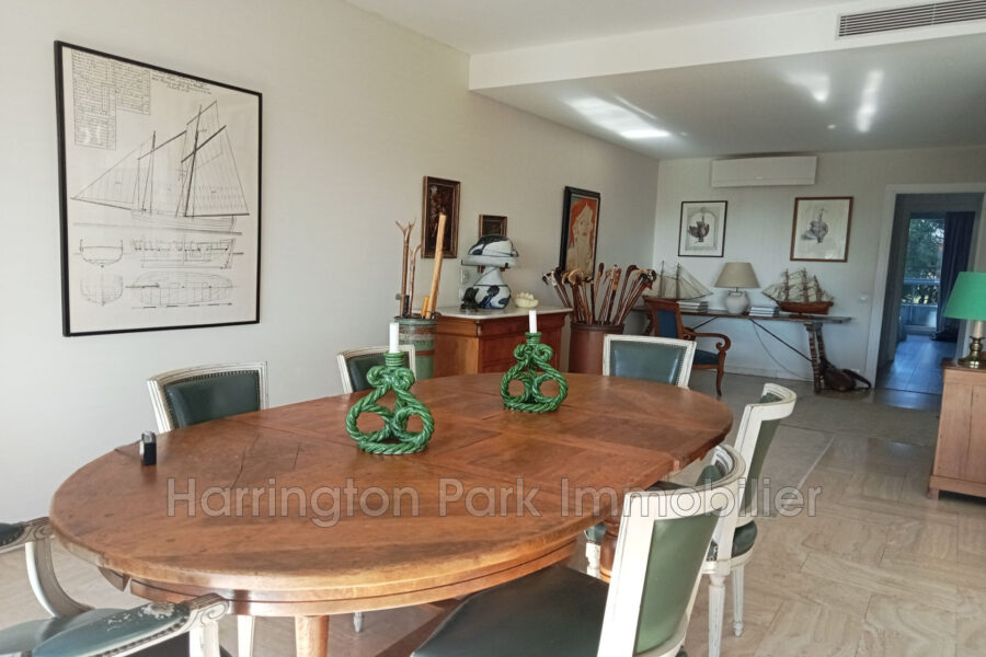 Appartement à vendre à Marseille 8e arrondissement — Vue mer — photo 6