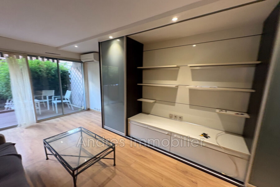 Appartement à vendre à Mandelieu-la-Napoule — Vue nature — photo 4