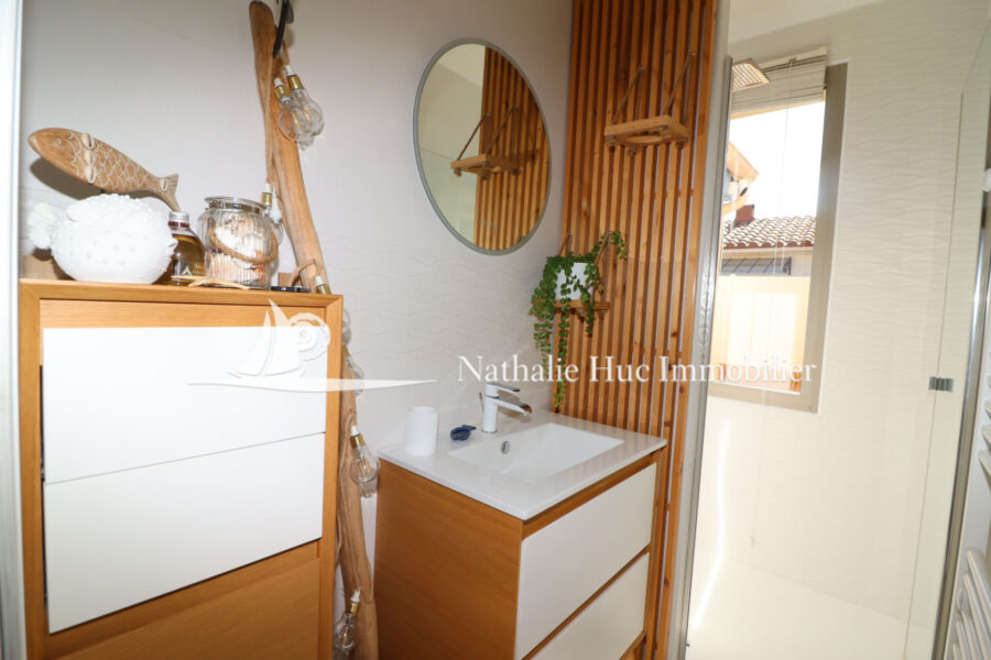 Maison à vendre à Canet-en-Roussillon — Vue parc & jardin — photo 6