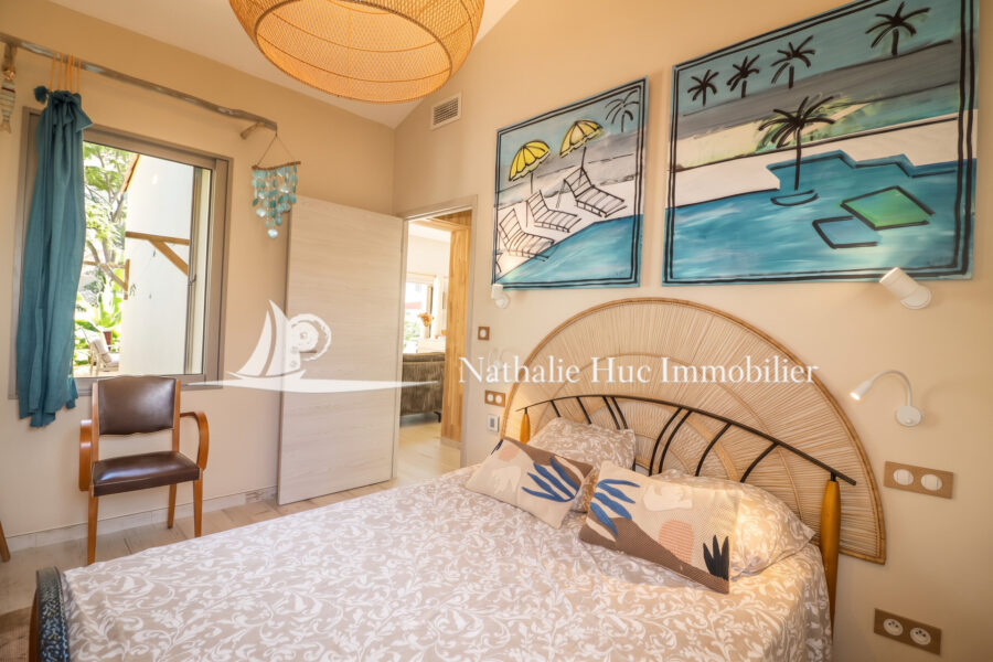 Maison à vendre à Canet-en-Roussillon — Vue parc & jardin — photo 5