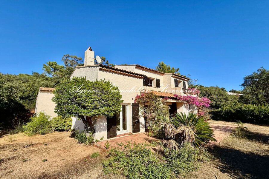 Maison à vendre à Sainte-Maxime — Vue mer — photo 6