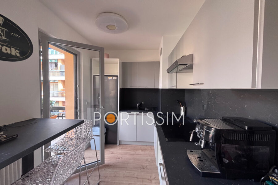 Appartement à vendre à Vence — Vue sur la ville — photo 4
