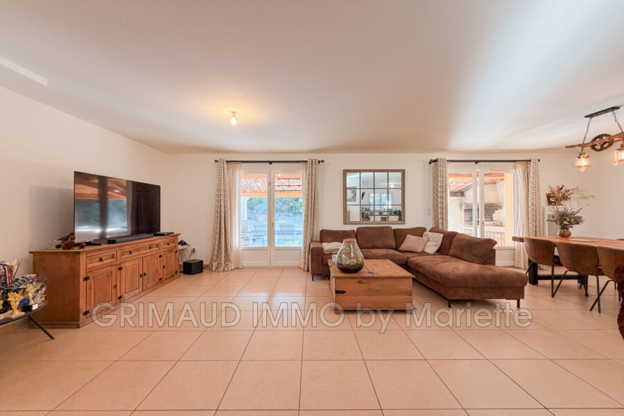 Maison à vendre à La Garde-Freinet — Vue nature — photo 9