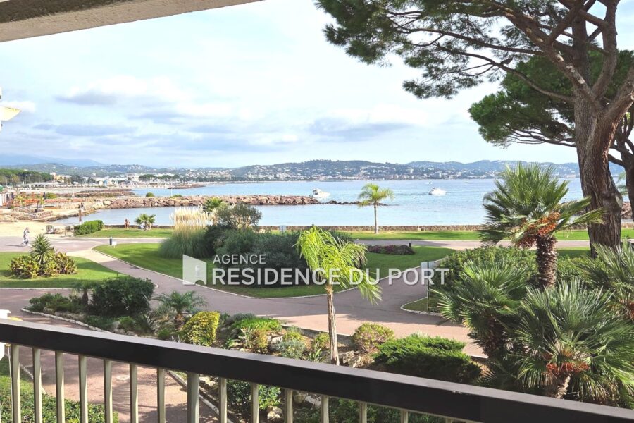 Appartement à vendre à Mandelieu-la-Napoule — Vue marina & port — photo 1