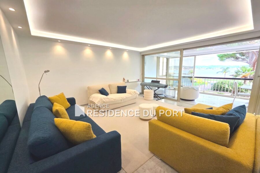 Appartement à vendre à Mandelieu-la-Napoule — Vue marina & port — photo 2