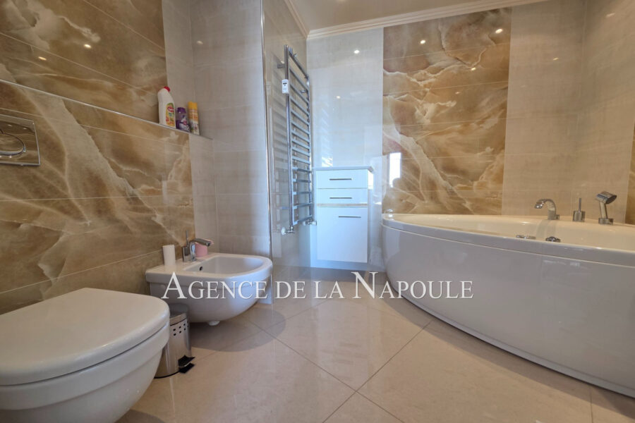 Appartement à vendre à Mandelieu-la-Napoule — Vue marina & port — photo 15