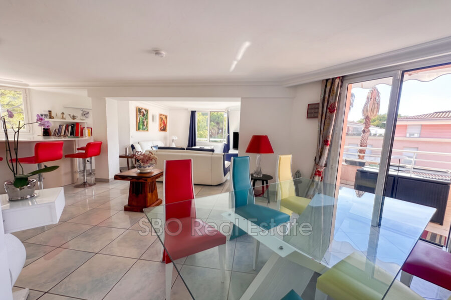 Appartement à vendre à Cannes — Vue parc & jardin — photo 3