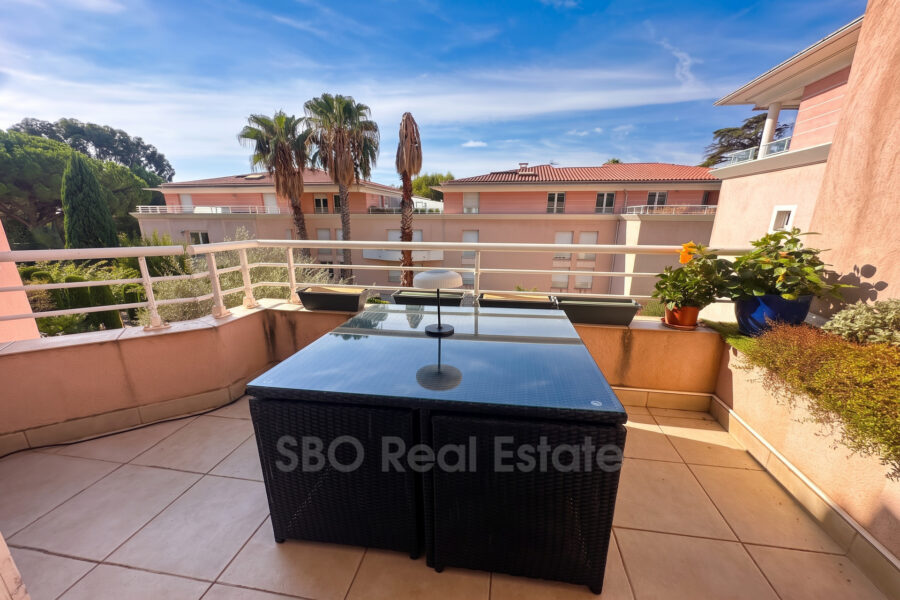 Appartement à vendre à Cannes — Vue parc & jardin — photo 12