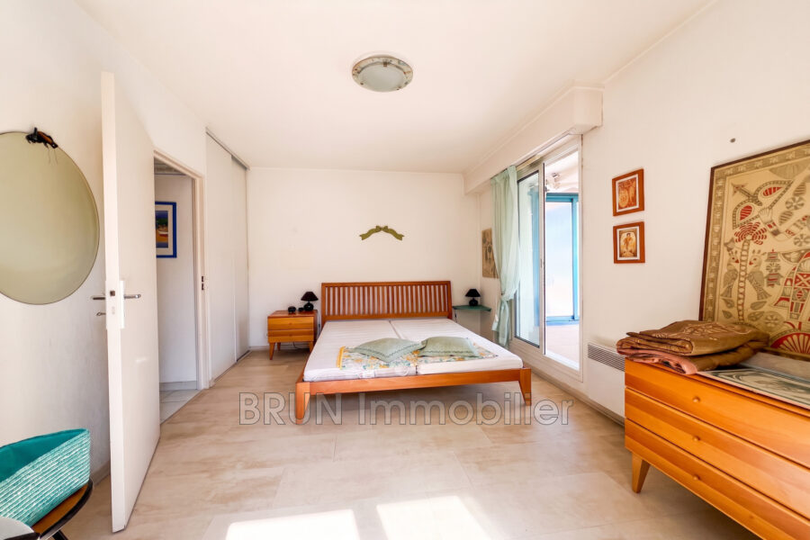 Appartement à vendre à Antibes — Vue parc & jardin — photo 10