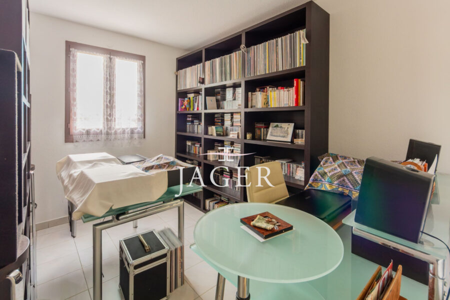 Appartement à vendre à Grimaud — Vue parc & jardin — photo 6