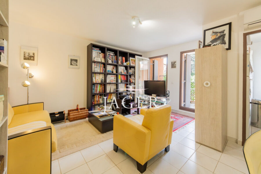 Appartement à vendre à Grimaud — Vue parc & jardin — photo 4