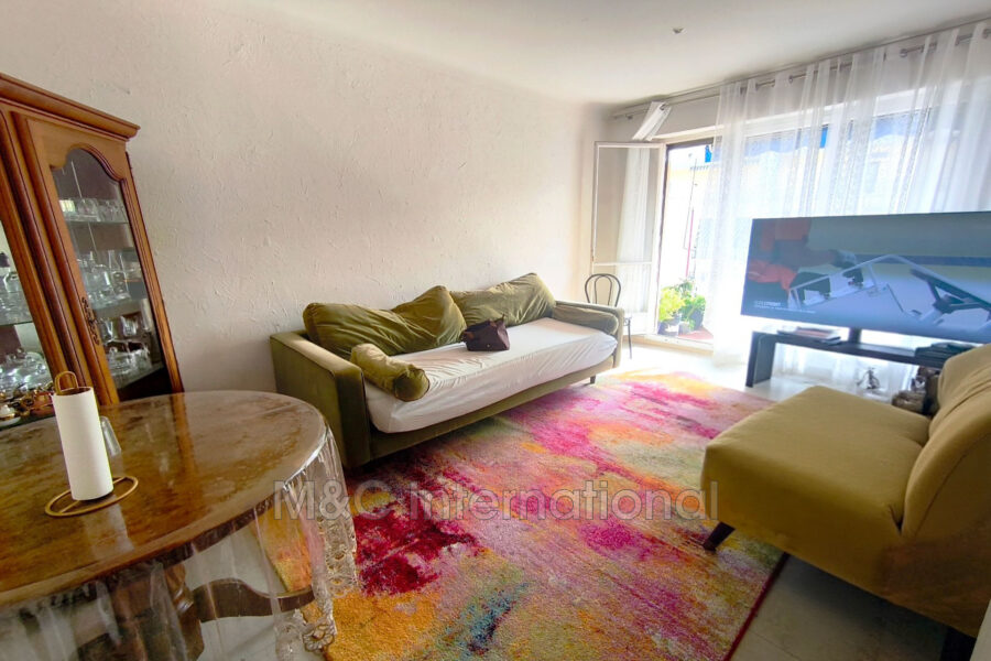 Appartement à vendre à Antibes — Vue sur la ville — photo 3