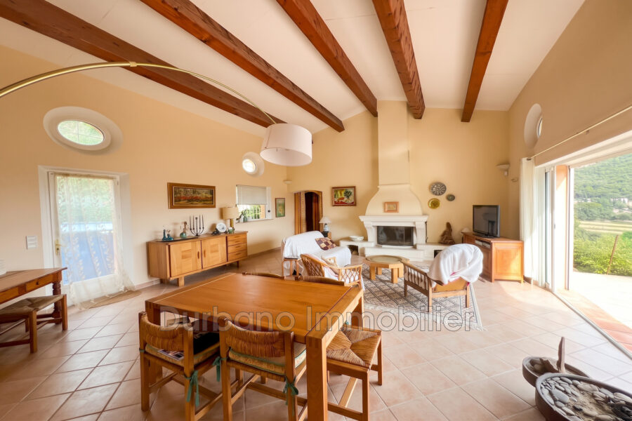Maison à vendre à Le Plan-de-la-Tour — Vue montagne — photo 3