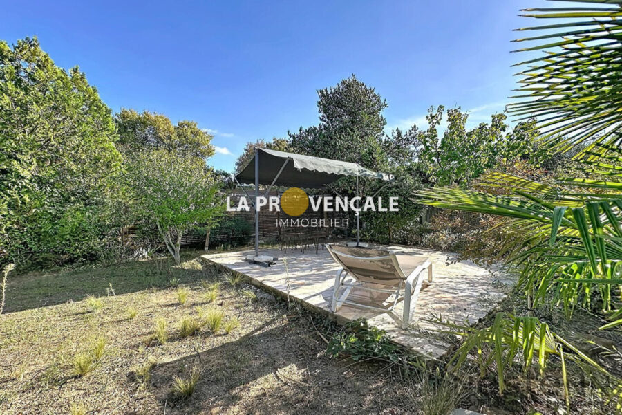 Maison à vendre à Trets — Vue parc & jardin — photo 3