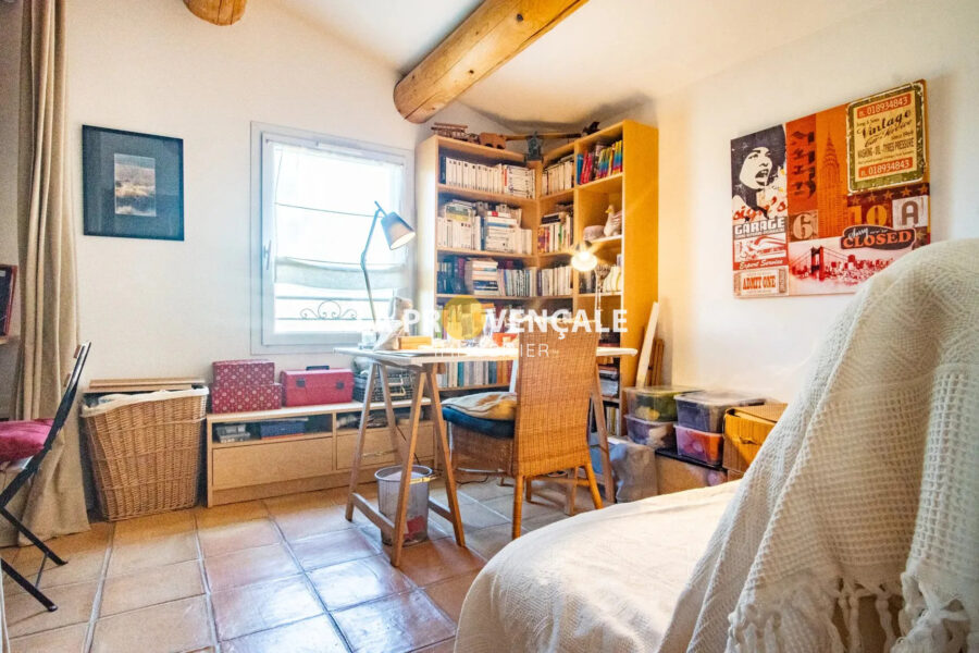 Maison à vendre à Pourrières — Vue nature — photo 15