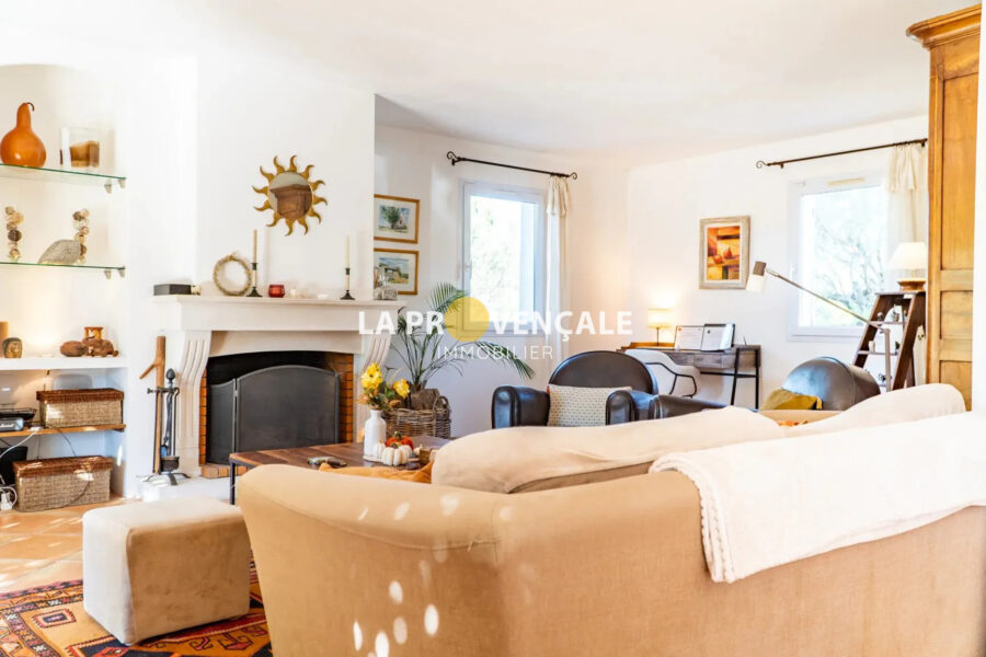 Maison à vendre à Pourrières — Vue nature — photo 9