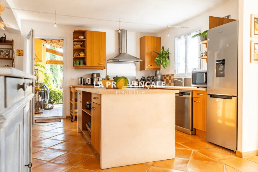 Maison à vendre à Pourrières — Vue nature — photo 11