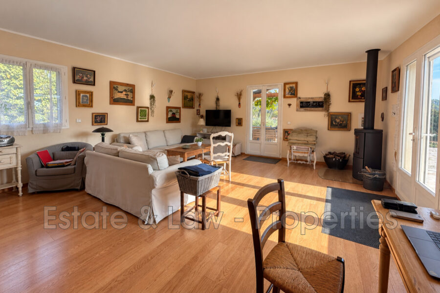 Maison à vendre à Cotignac — Vue nature — photo 9