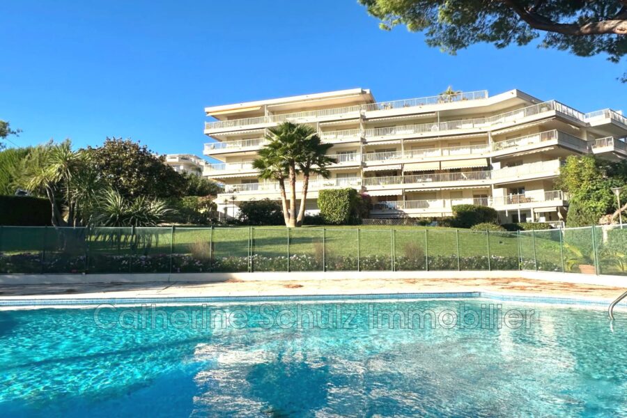 Appartement à vendre à Le Cannet — Vue mer — photo 5